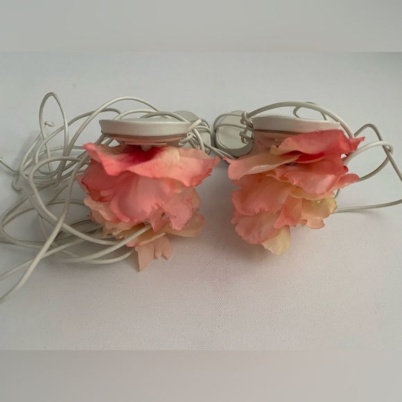 Cult Gaia Off White Effie Flower Petal Heel Strappy Sandals 36 6 Lace Up Wedding - Picture 8 of 13